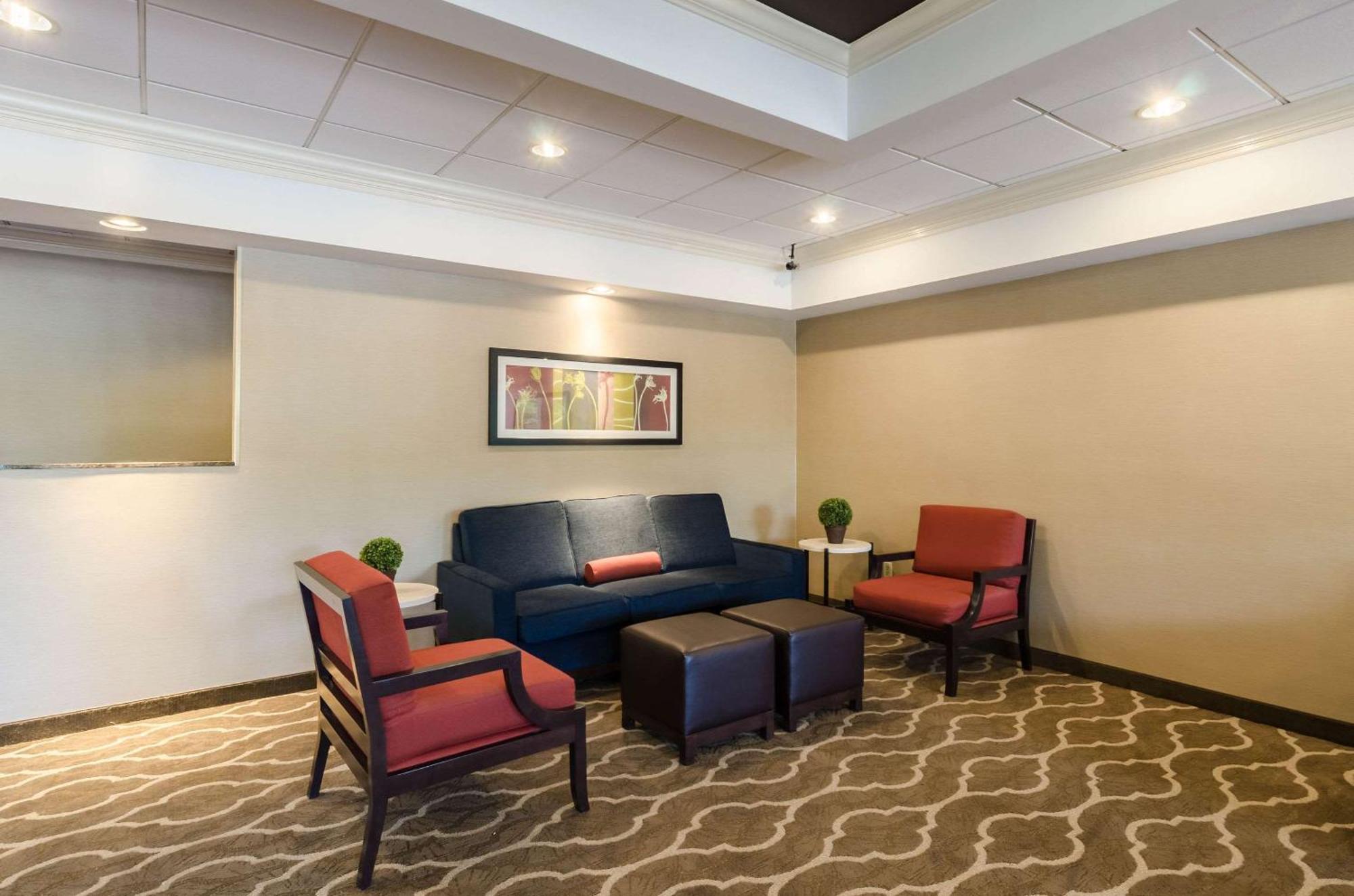Comfort Inn Randolph-Boston מראה חיצוני תמונה