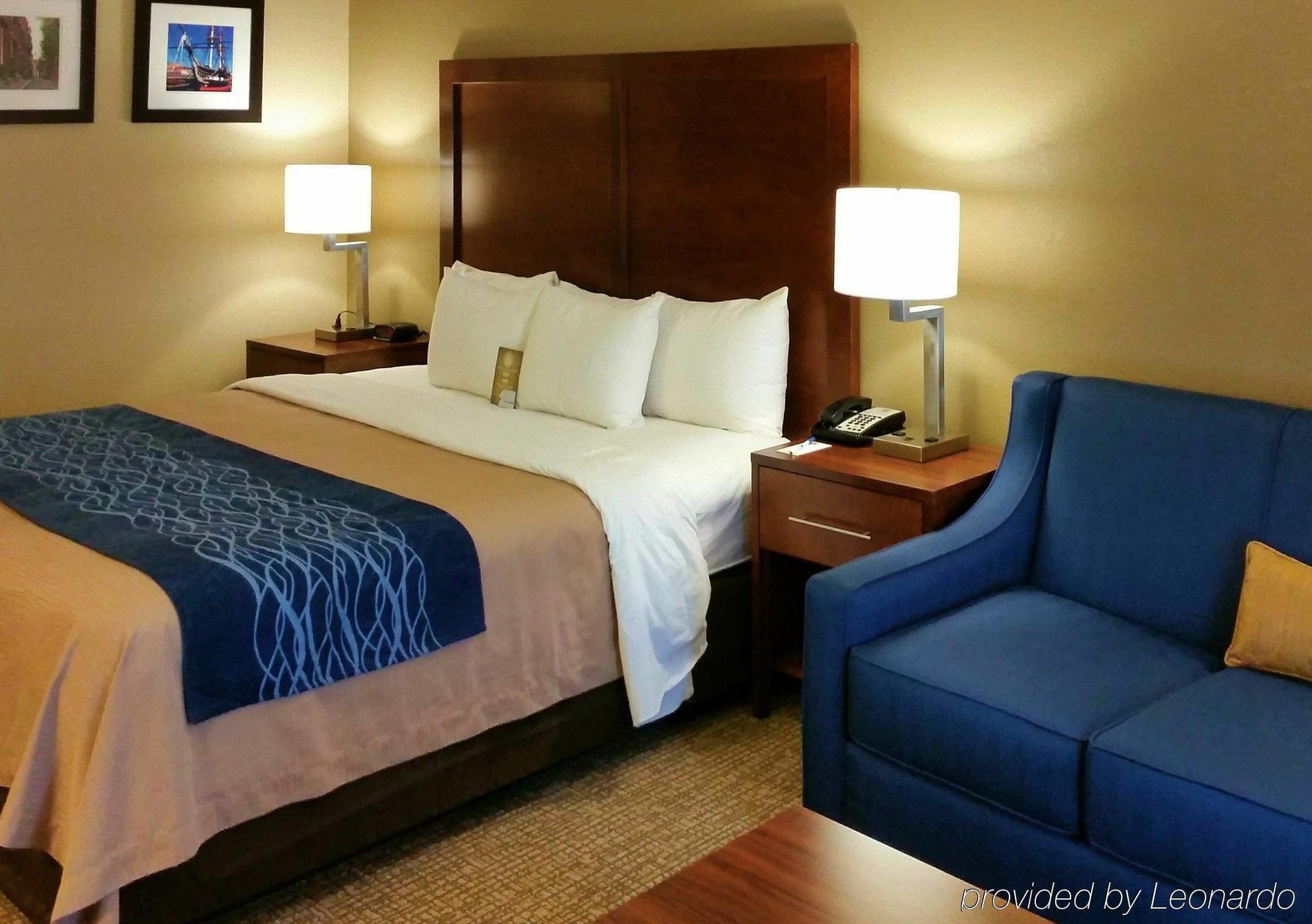 Comfort Inn Randolph-Boston מראה חיצוני תמונה